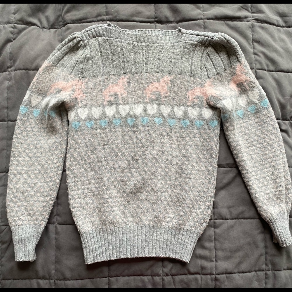 VINTAGE 80s unicorn sweater